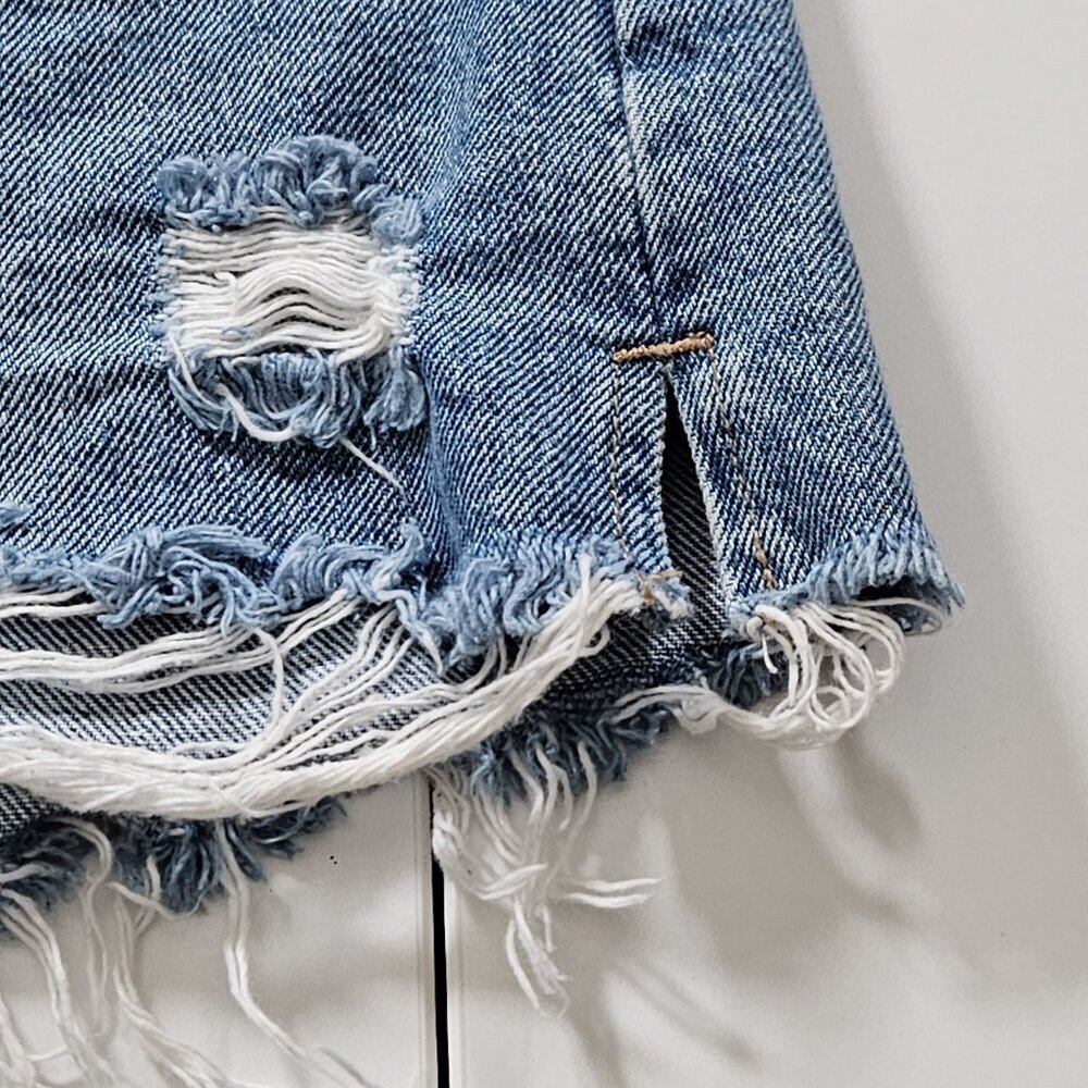 BLANKNYC Womens Short 32 Blue The Barrow High Rise Vintage Look Distressed Beach - Picture 10 of 15